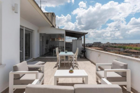 Luxury Penthouse at 20 mins from Colosseum!